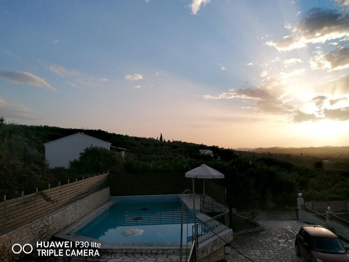 Villa Fantastico Acharavi  Exteriér fotografie