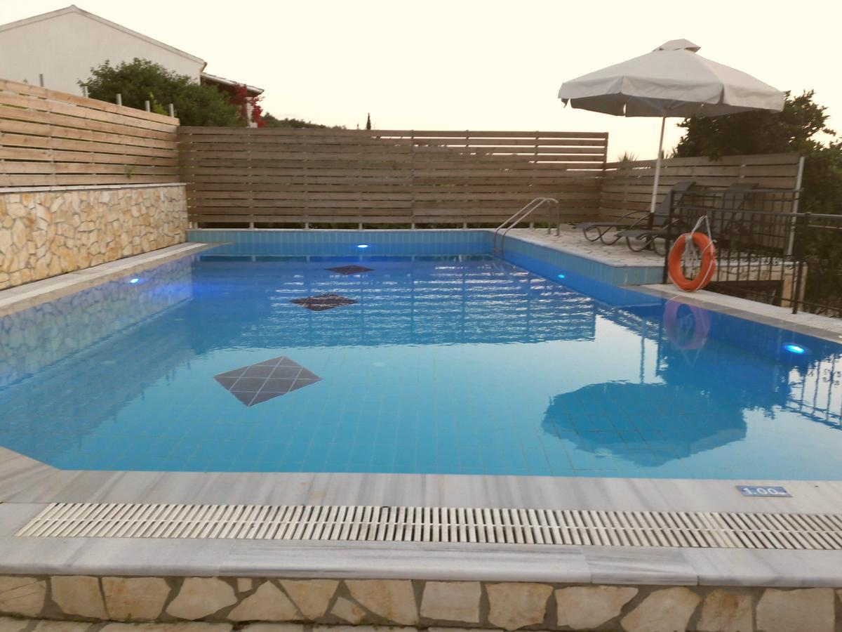 Villa Fantastico Acharavi  Exteriér fotografie